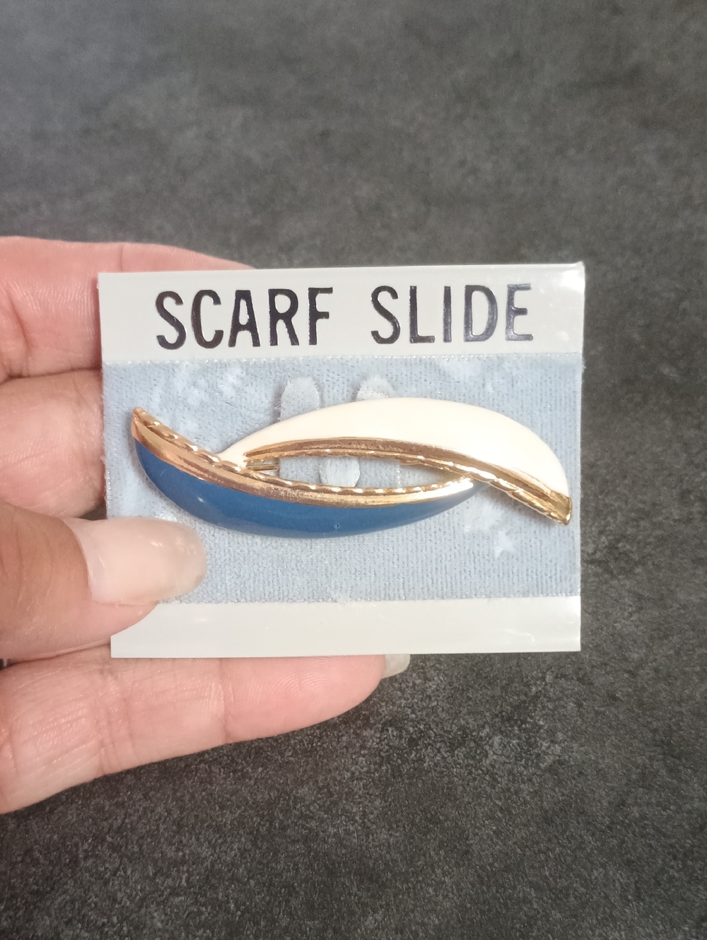 Scarf Slide in a Cream & Blue Wave Design